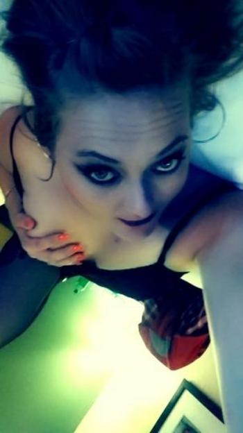 Mehgan, 26  female escort, Rochester